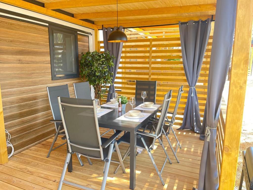 Mobile Home La Vida Biograd Na Moru Zewnętrze zdjęcie