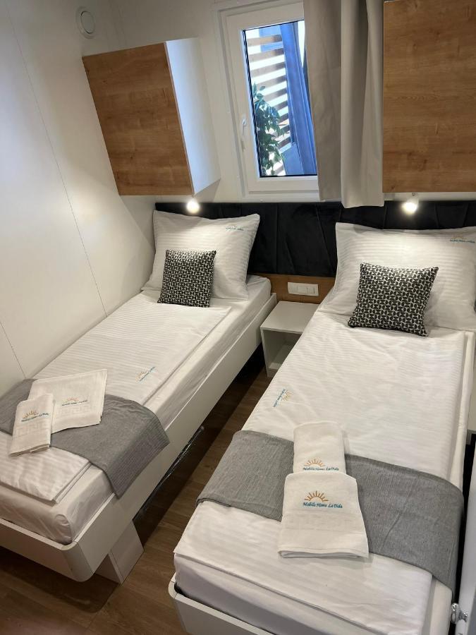 Mobile Home La Vida Biograd Na Moru Zewnętrze zdjęcie