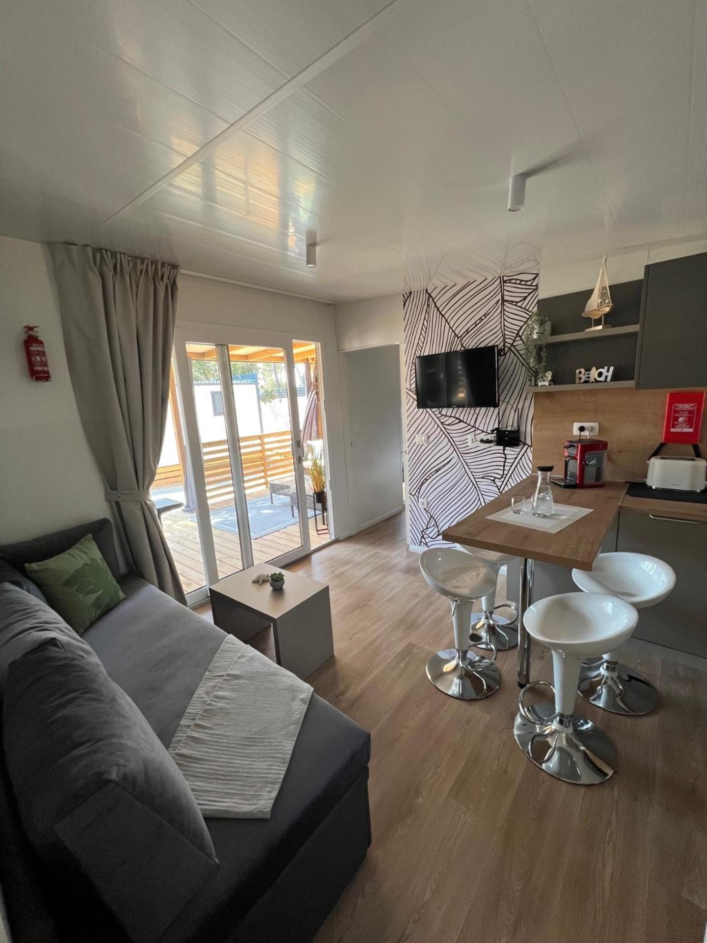 Mobile Home La Vida Biograd Na Moru Zewnętrze zdjęcie