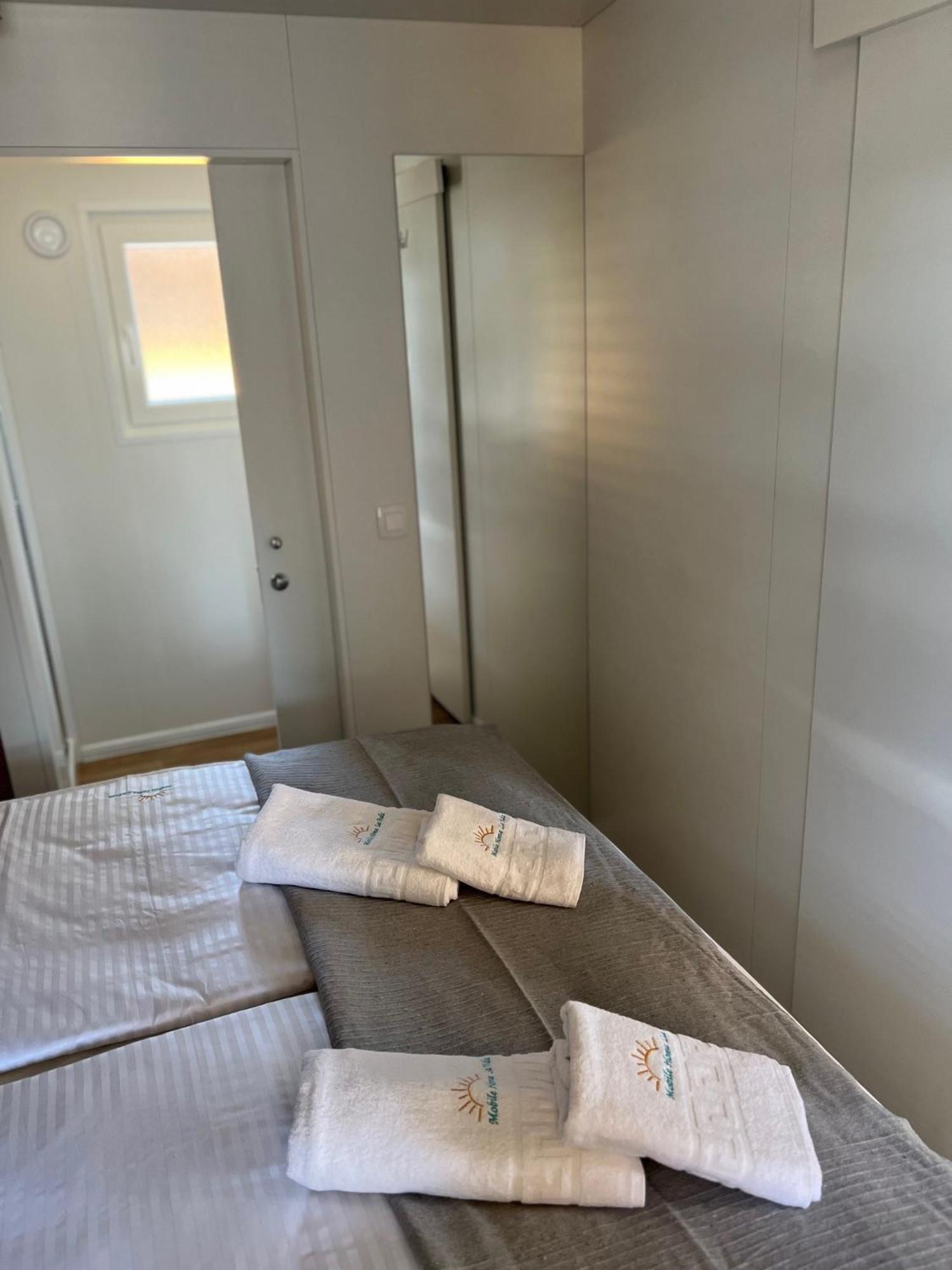 Mobile Home La Vida Biograd Na Moru Zewnętrze zdjęcie