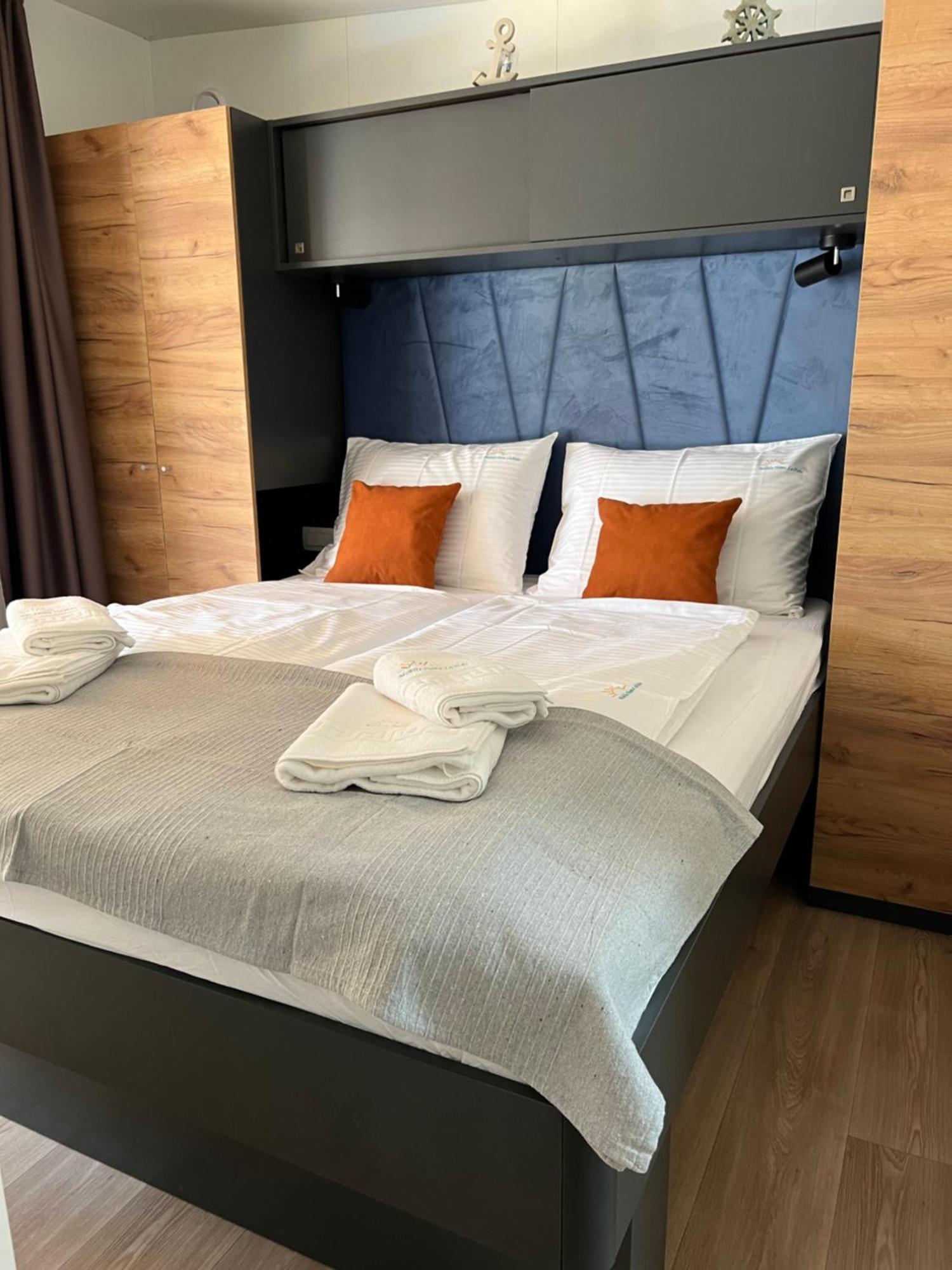 Mobile Home La Vida Biograd Na Moru Zewnętrze zdjęcie